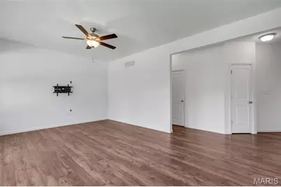 425 Dusty Brook Drive, O'Fallon, MO 63366 - Photo 17