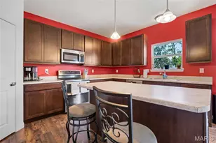 425 Dusty Brook Dr, O'Fallon, MO 63366 - Photo 7