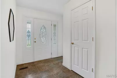 416 Richarz Drive, Fenton, MO 63026 - Photo 9