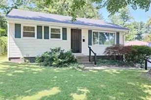 539 Coppinger Dr, Ferguson, MO 63135 - Photo 1