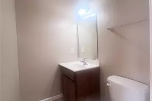 11 Cabanne Townhome Dr, Saint Louis, MO 63112 - Photo 5