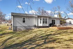 4200 Meadowgreen Trails Dr, Saint Louis, MO 63129 - Photo 57