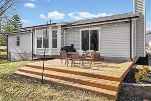4200 Meadowgreen Trails Dr, Saint Louis, MO 63129 - Photo 17