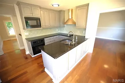 11161 Crickett Hill Drive, Saint Louis, MO 63146 - Photo 7