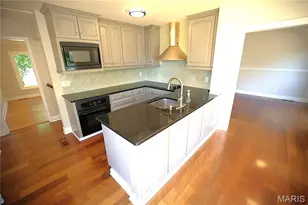 11161 Crickett Hill Dr, Saint Louis, MO 63146 - Photo 7