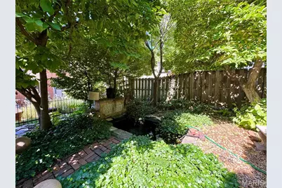 1010 Allen Avenue #2F, Saint Louis, MO 63104 - Photo 15