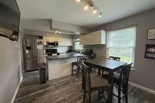 11999 Villa Dorado Dr, Saint Louis, MO 63146 - Photo 5