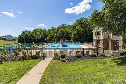 200 Romaine Spring View, Fenton, MO 63026 - Photo 57
