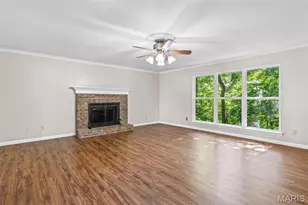 200 Romaine Spring View, Fenton, MO 63026 - Photo 7