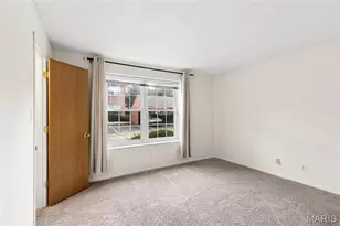2434 Fowler Ave, Saint Louis, MO 63114 - Photo 11