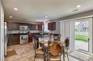 437 Prairie Creek Dr, Wentzville, MO 63385 - Photo 17