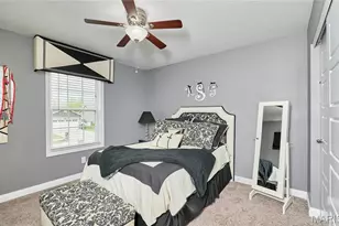 437 Prairie Creek Dr, Wentzville, MO 63385 - Photo 35