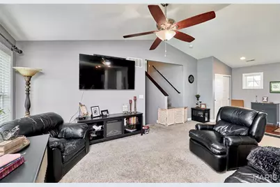 437 Prairie Creek Drive, Wentzville, MO 63385 - Photo 13