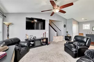 437 Prairie Creek Dr, Wentzville, MO 63385 - Photo 13