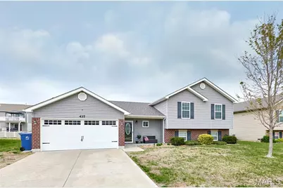 437 Prairie Creek Drive, Wentzville, MO 63385 - Photo 1
