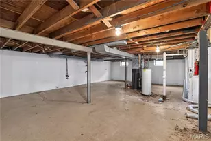 10829 Glen Garry Rd, Saint Louis, MO 63137 - Photo 17