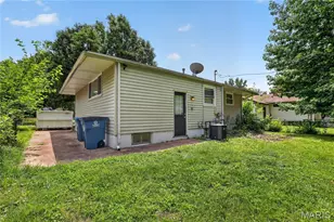 10829 Glen Garry Rd, Saint Louis, MO 63137 - Photo 23