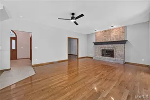 4 Woodford Pl, Saint Charles, MO 63301 - Photo 15