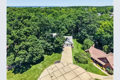 4 Woodford Place, Saint Charles, MO 63301 - Photo 3