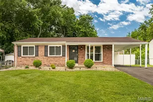 3039 Charmbrook Ln, Warrenton, MO 63043 - Photo 1