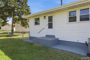 195 Eldorado Dr, Florissant, MO 63031 - Photo 19