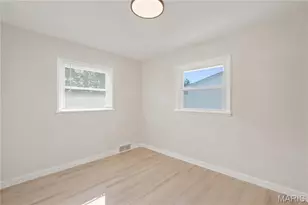 195 Eldorado Dr, Florissant, MO 63031 - Photo 13