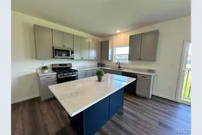 927 Little Fieldstone Court, Wentzville, MO 63385 - Photo 3