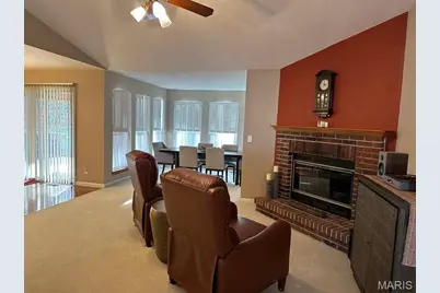 3071 Crystal Lake Drive, Oakville, MO 63129 - Photo 5