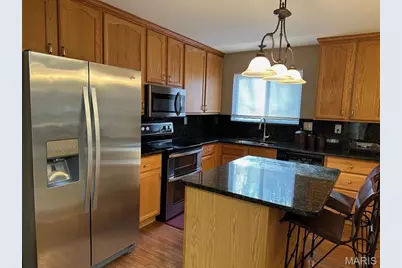 3071 Crystal Lake Drive, Oakville, MO 63129 - Photo 9
