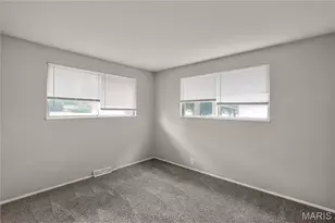 2365 Hallwood Dr, Saint Louis, MO 63136 - Photo 15