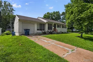 10616 Dunkeld Cir, Bel-Ridge, MO 63137 - Photo 1