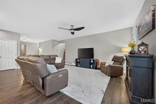 248 Thorn Brook Dr, O'Fallon, MO 63366 - Photo 5