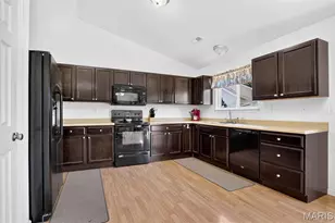 1609 Spring Mill Dr, Wentzville, MO 63385 - Photo 9