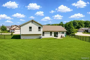 1609 Spring Mill Dr, Wentzville, MO 63385 - Photo 33