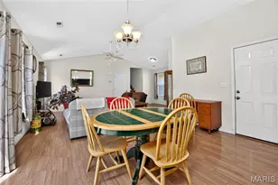1609 Spring Mill Dr, Wentzville, MO 63385 - Photo 13