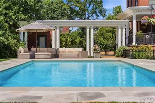 2 Hortense Pl, Saint Louis, MO 63108 - Photo 41