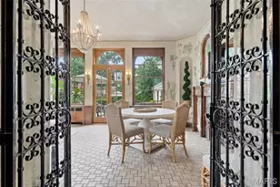 2 Hortense Pl, Saint Louis, MO 63108 - Photo 11