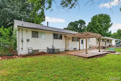 795 Babler Drive, Florissant, MO 63031 - Photo 23