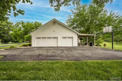308 Willowpointe Drive, Saint Charles, MO 63304 - Photo 45