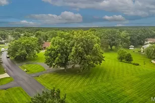 308 Willowpointe Dr, Saint Charles, MO 63304 - Photo 55