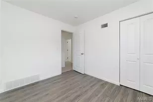 10093 Viscount Dr, Saint Louis, MO 63136 - Photo 19