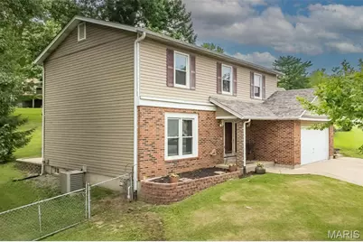 1440 Glenlea Drive, Maryland Heights, MO 63043 - Photo 3
