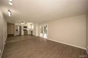 1440 Glenlea Dr, Maryland Heights, MO 63043 - Photo 17