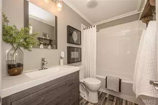 1440 Glenlea Dr, Maryland Heights, MO 63043 - Photo 25