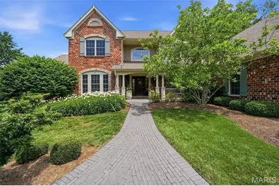121 Ballas Court, Town and Country, MO 63131 - Photo 3