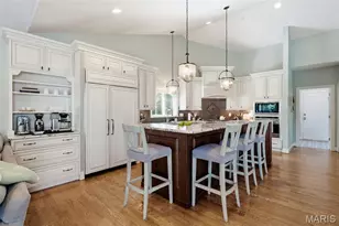 121 Ballas Ct, Town and Country, MO 63131 - Photo 21