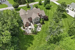 121 Ballas Ct, Town and Country, MO 63131 - Photo 85