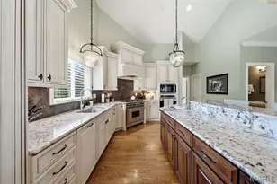 121 Ballas Ct, Town and Country, MO 63131 - Photo 25