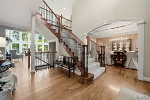 121 Ballas Ct, Town and Country, MO 63131 - Photo 9