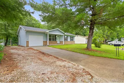 2210 Columbus Circle, Warrenton, MO 63383 - Photo 1